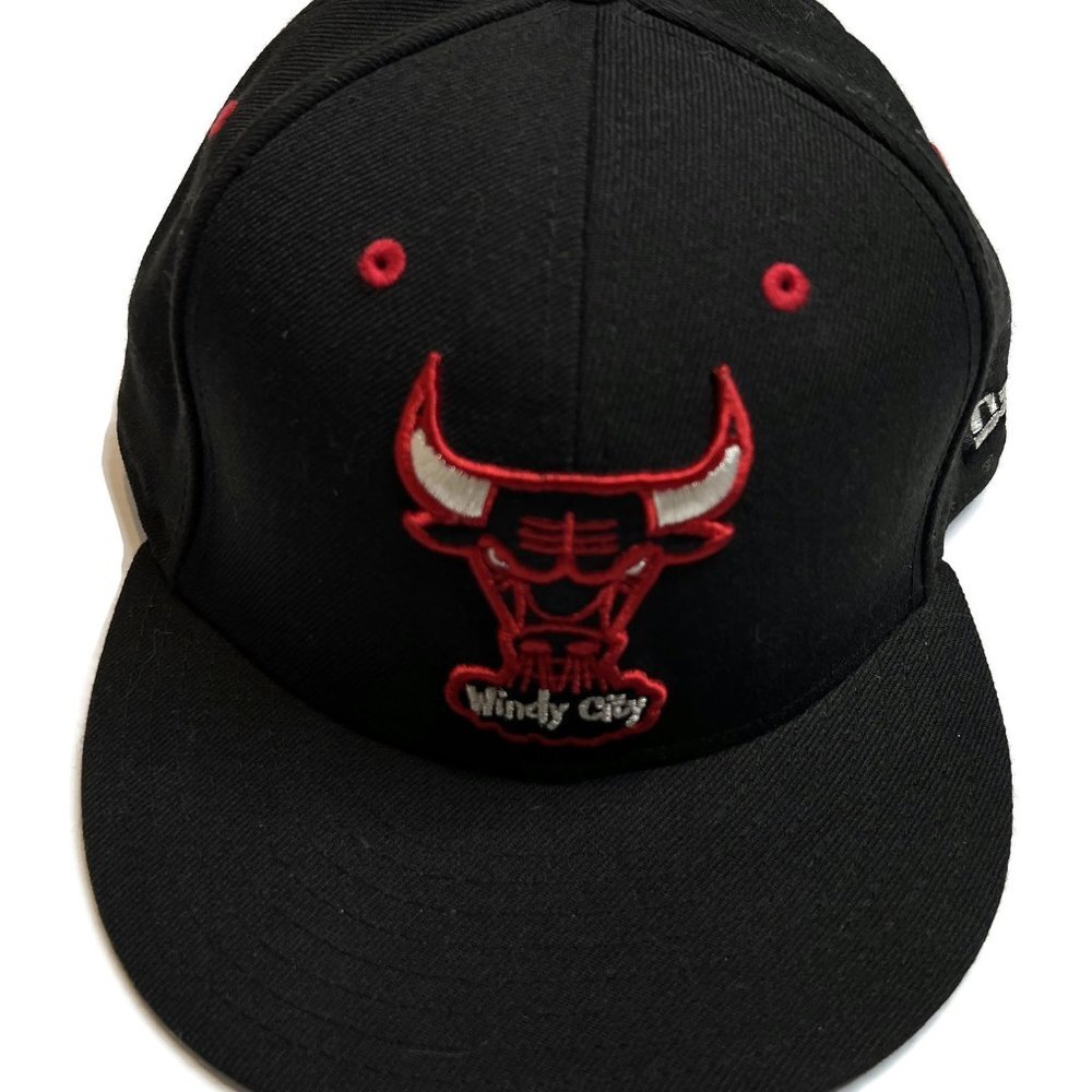 Chicago Bulls‎ Snapback Hat Black Wool Baseball Cap New Era 9Fifty Windy City